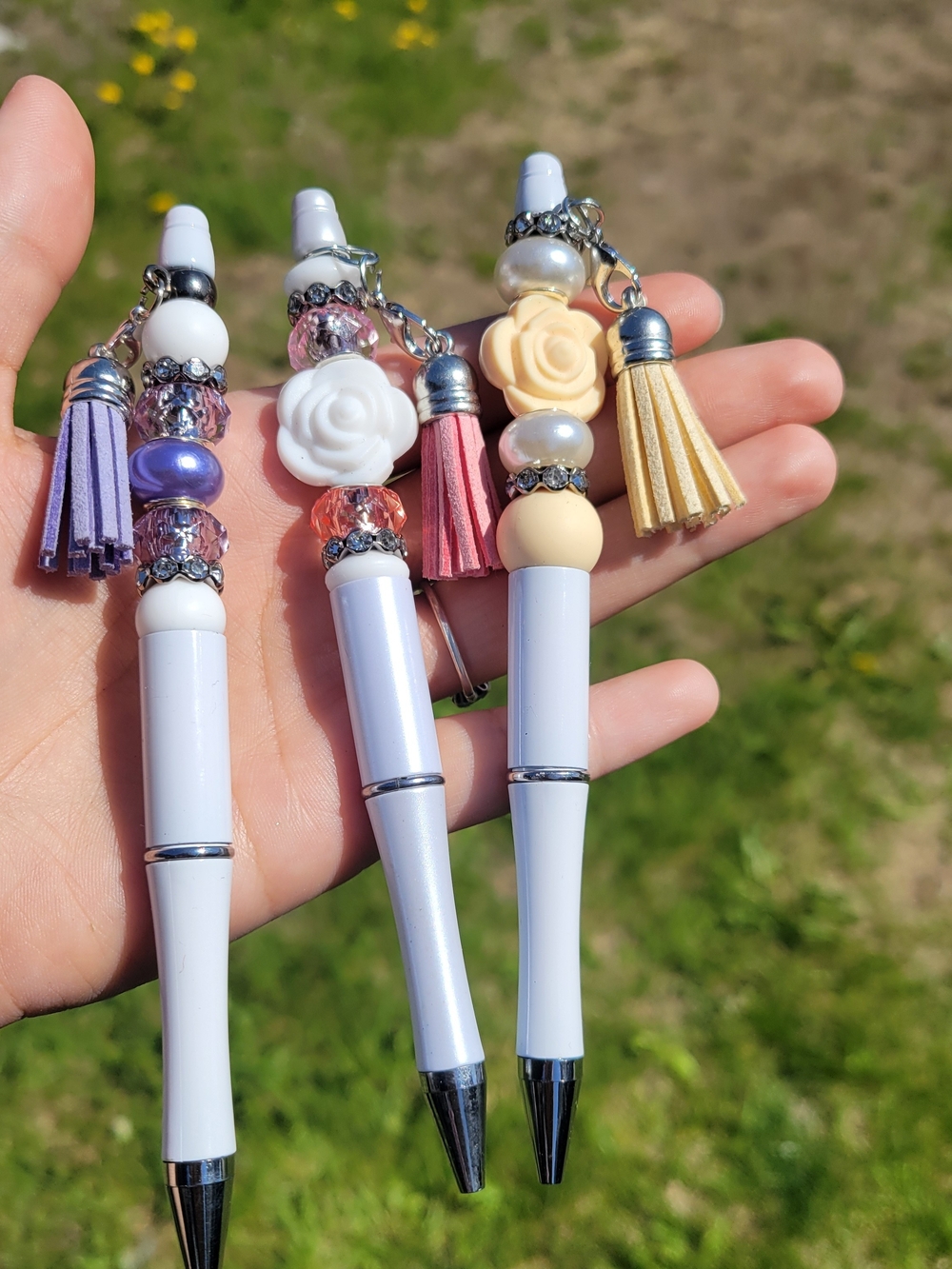 Handmade 🩷 Beaded White Ballpoint  Pens